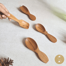 Load image into Gallery viewer, Joyhouseofseratku_Jollity Teak wooden scoop, wooden honey dipper, and honey wand
