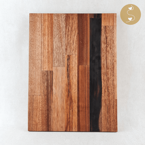 Joyhouseofseratku_Stalwart iron wood kitchen for wooden cheese board