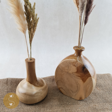 Load image into Gallery viewer, Joyhouseofseratku_Medlar teak wooden vase, wood vase
