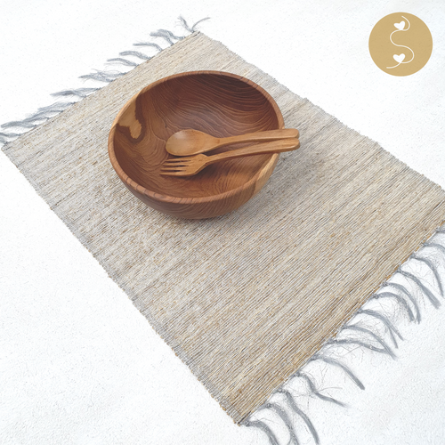 Joyhouseofseratku_Cherry vetiver root vintage placemats or rustic placemats