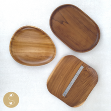 Load image into Gallery viewer, Joyhouseofseratku_Merri Teak circular wood tray, wooden centerpieces
